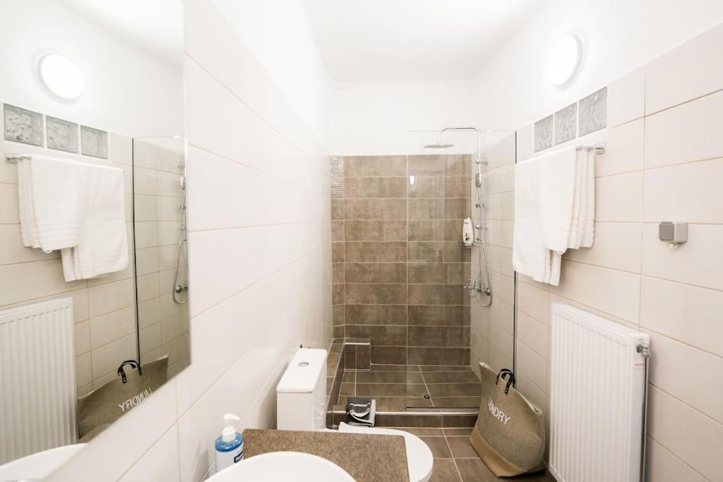 *Magnifique* New House - Full Comfort! 沃洛斯 外观 照片